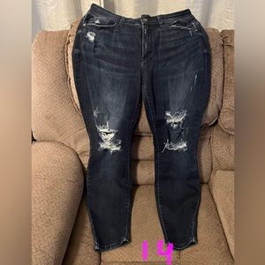 Judy Blue Dark Wash Distressed Skinny Sz 14w